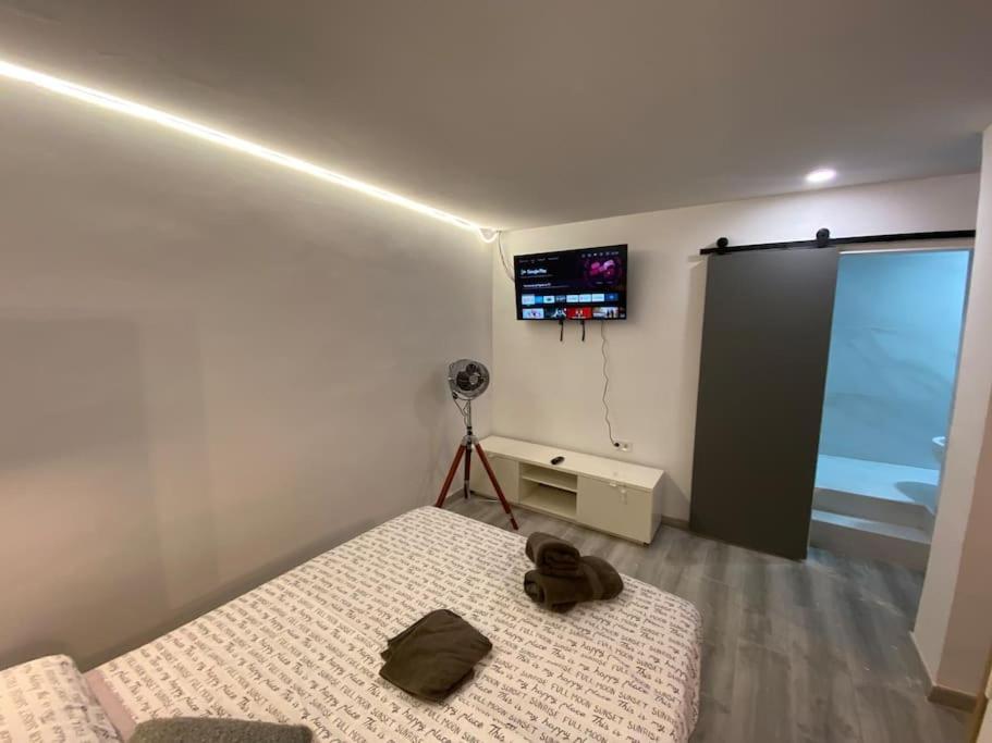 Loft, Muy Cerca De Playa Y Castillo Tamarit Таррагона Экстерьер фото